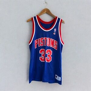 Vintage 90s Detroit Pistons Grant Hill Champion Basketball Jersey #33 NBA 44 L